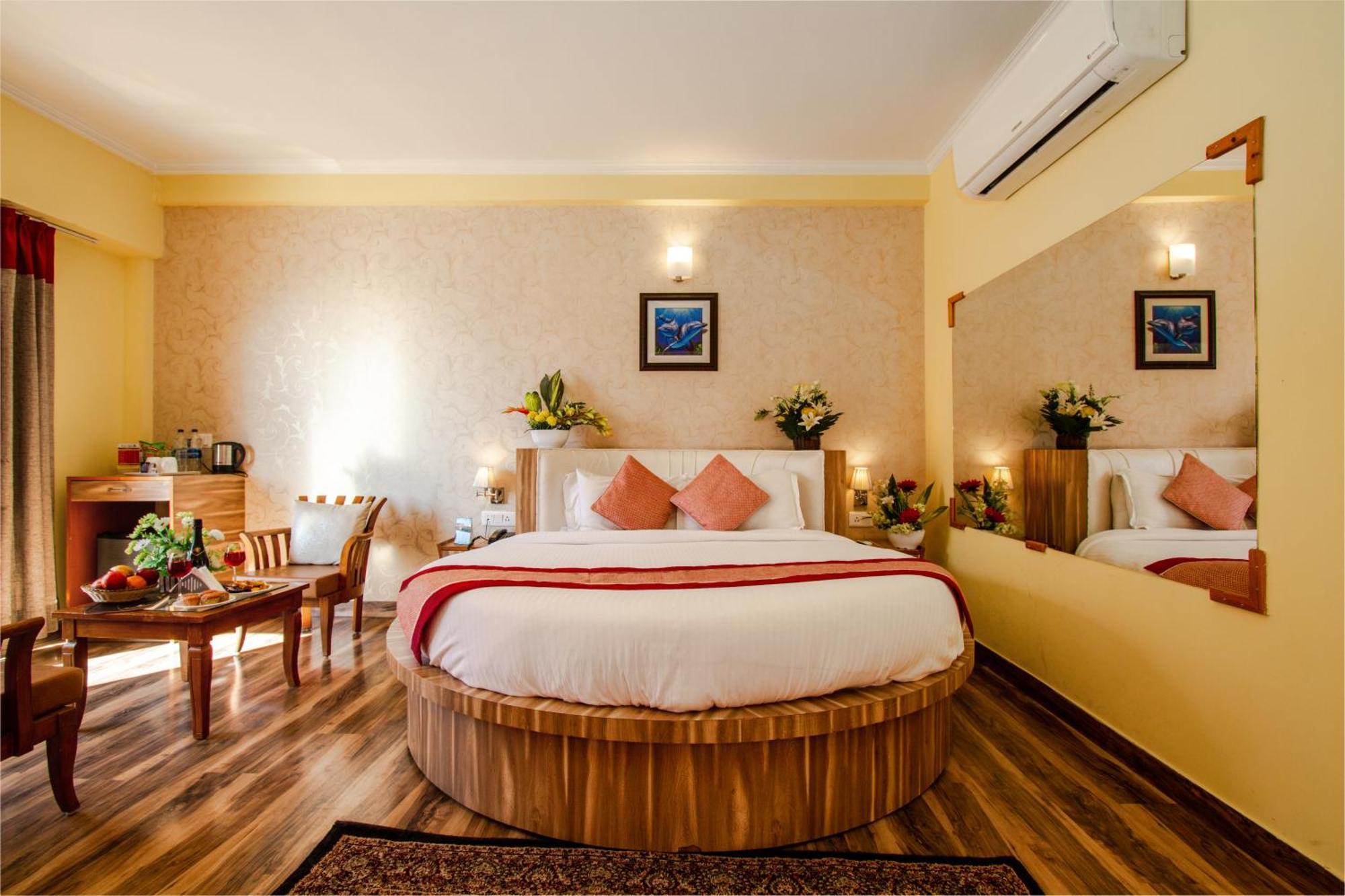 Snow Flakes Resort And Spa Centrally Heated Luxury Resort Manali  Bagian luar foto
